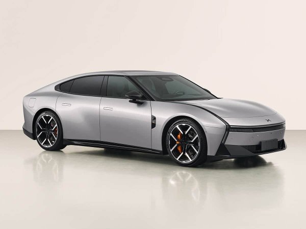 大智慧配资 剪刀门设计，颜值翻倍 全新小鹏P7申报图曝光